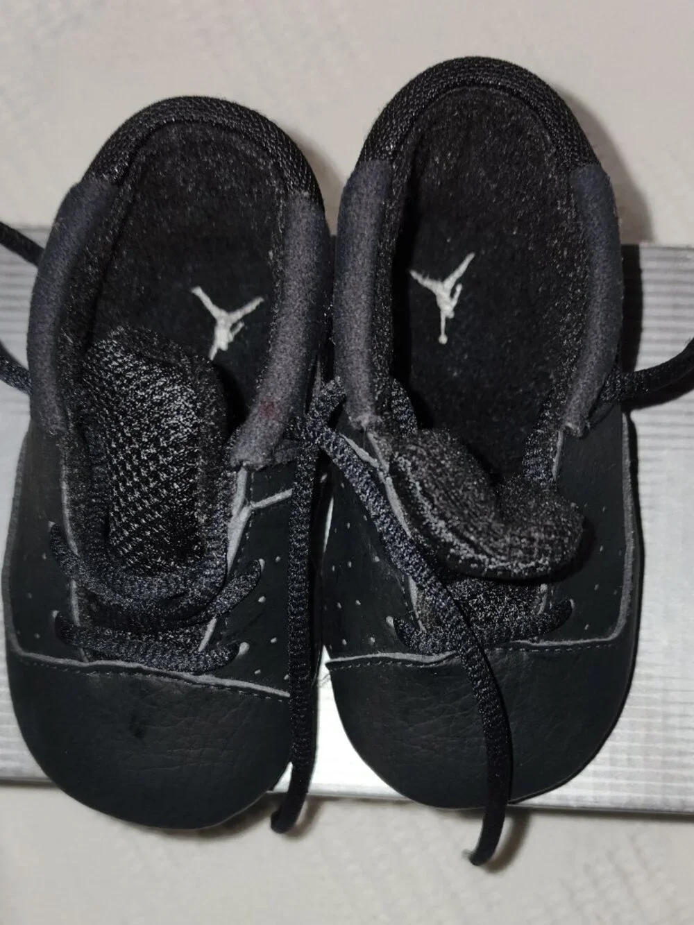 🏀 Vintage Jordan's 🏀 3c Nike Jordan's low black, baby's first Jordans Like New